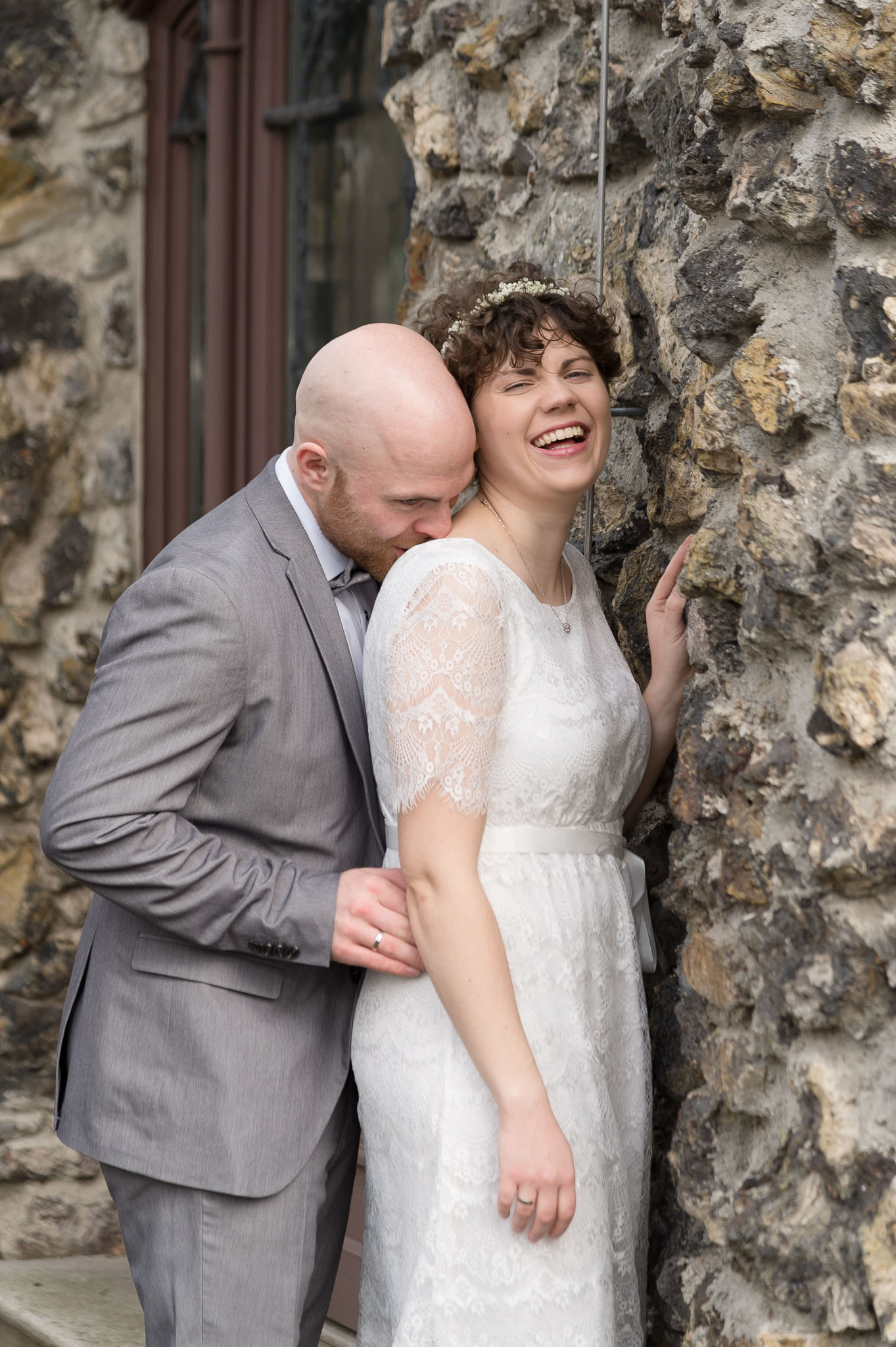 Romantisches Brautpaar-Shooting im Garten des Kurhauses in Göggingen in Augsburg nach standesamtlicher Trauung