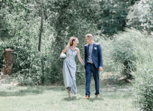 Brautpaarshooting am romantischen Pröllweiher in Meitingen – Hochzeitsfotograf Katha und Elmar