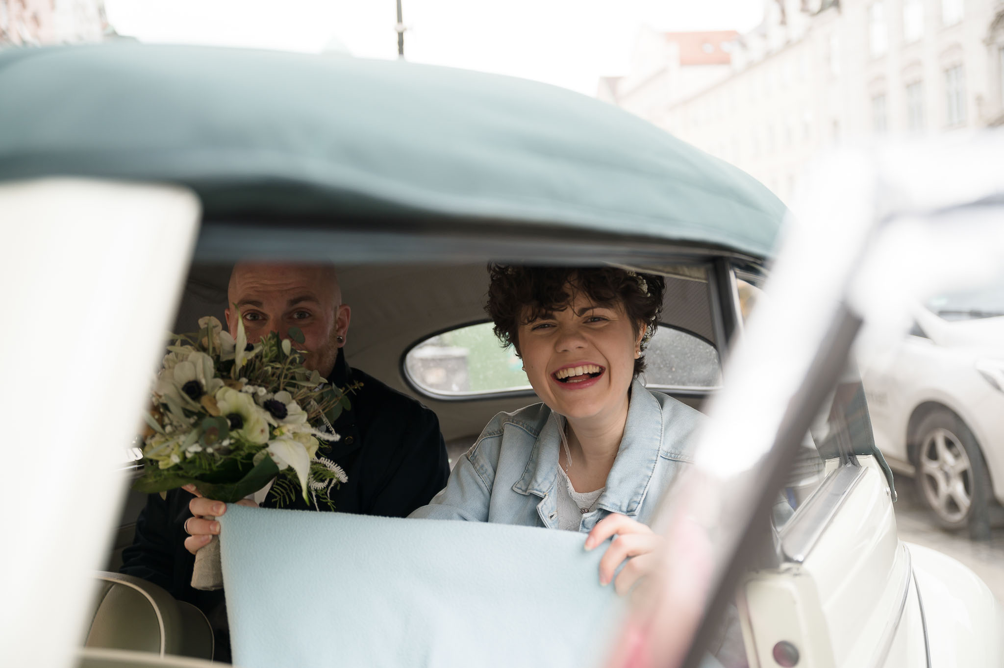 Reportage Fotografie/Hochzeitsreportage bei der standesamtlichen Hochzeit von Tami & Robin